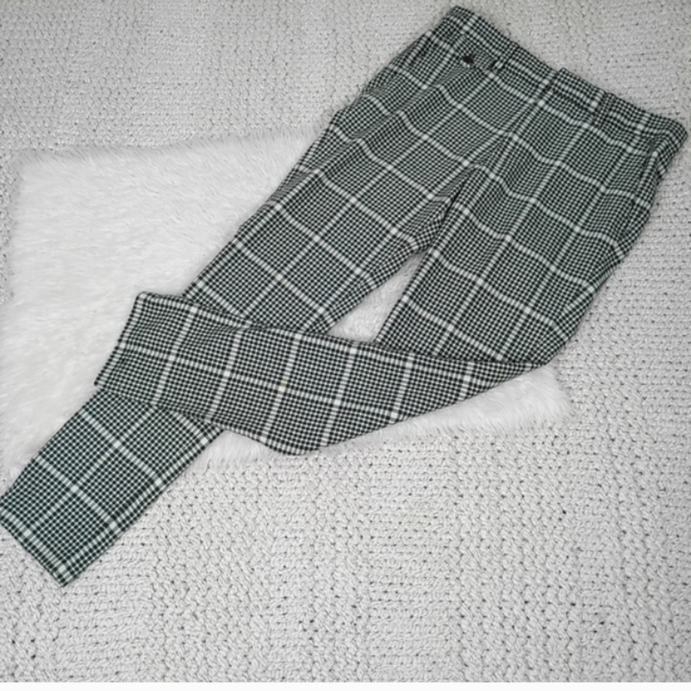 Asos Women's Green And Cream Houndstooth Design Pants Waist 32